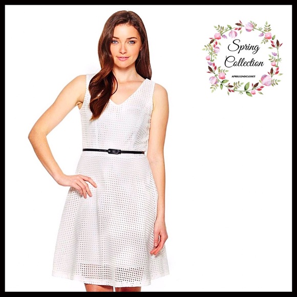 WHITE FLOWY A-LINE SLEEVELESS RETRO TANK SUMMER SUN DRESS A2C - Picture 8 of 8